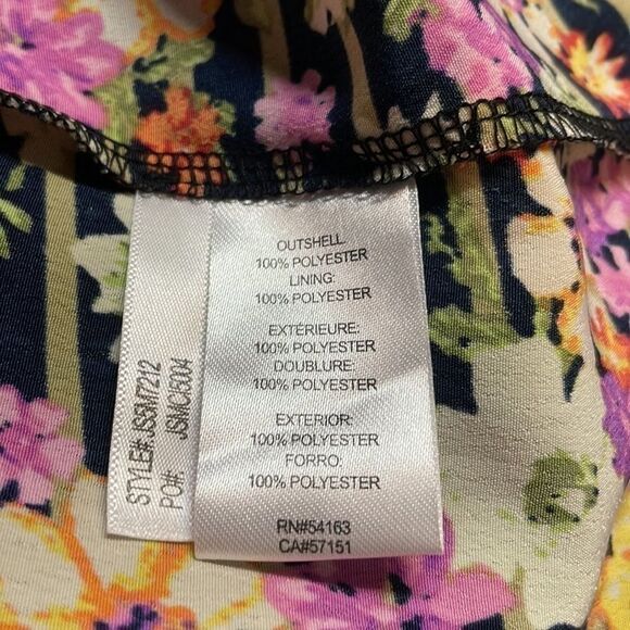 Jessica Simpson women’s sleeveless dress. Size 4. - Picture 11 of 11